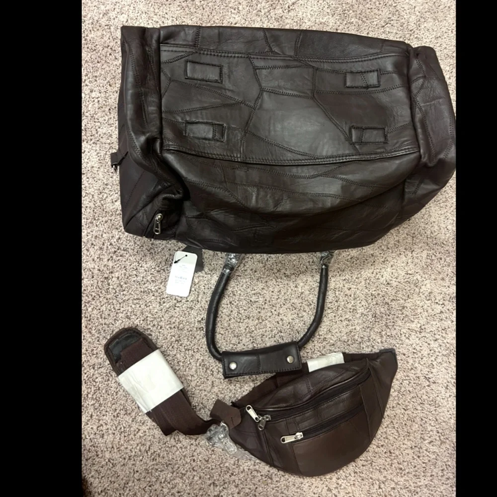 NEW BROWN DUFFLE BAG WITH ACCESSORIES